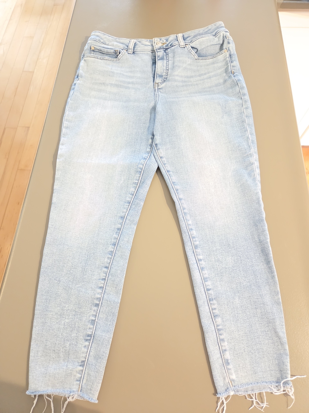 Denver Hayes Light Blue Cropped Slim Jeans